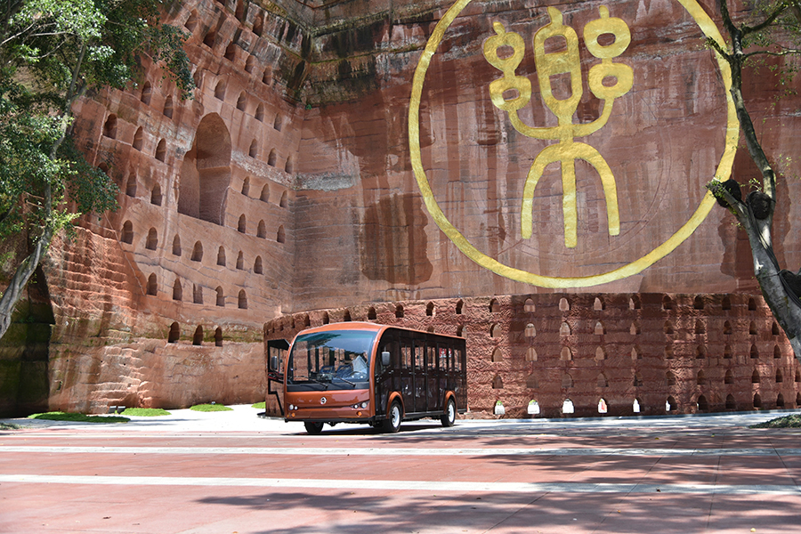 乐山大佛采购景区摆渡车（10台）